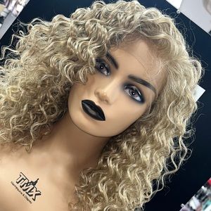 D. Cream blonde free parting lace front